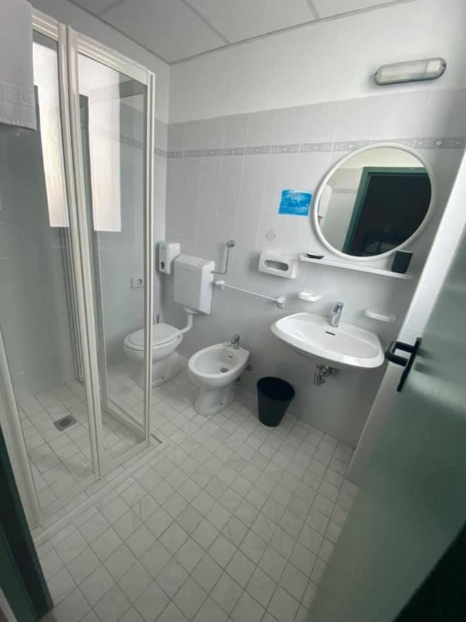 Hotel Rex Lido Di Savio Bagian luar foto
