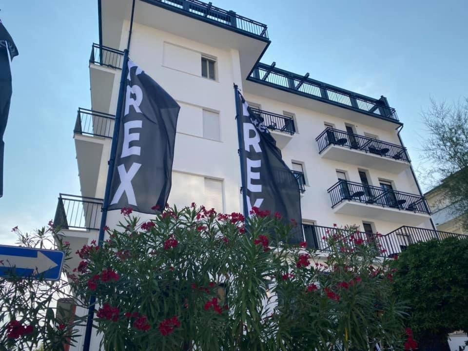 Hotel Rex Lido Di Savio Bagian luar foto