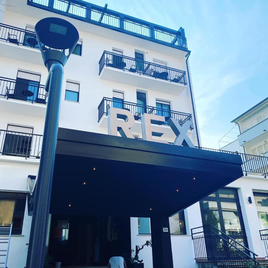 Hotel Rex Lido Di Savio Bagian luar foto